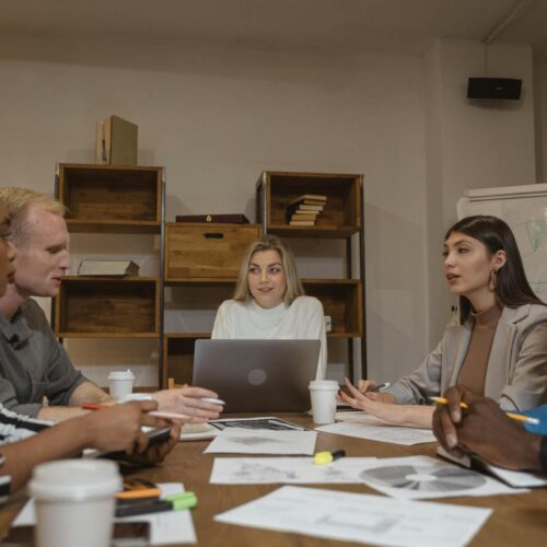 Servicios de consultoría social en  México que promueven la equidad social